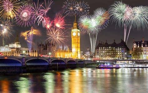 NYE In London - 6 Best Places To See Fireworks In London On New Year's Eve | ItsAllBee | Solo ...