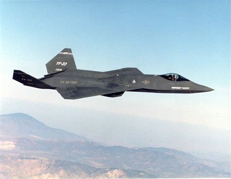 Photo Gallery – YF-23 Stealth Fighter