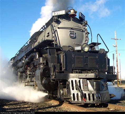 UP 3985 Union Pacific Steam 4-6-6-4 at Roseville, California by Andrew Robb | Railroad ...