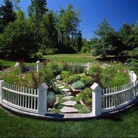 40+ Heartwarming Memorial Garden Ideas #Garden #Memorial #MemorialGarden | Memorial garden, Pet ...