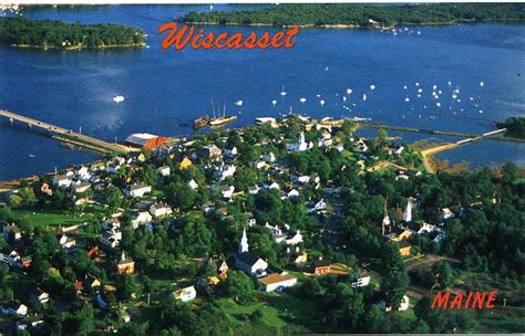 Playle's: Aerial View of Wiscasset, Maine - Store Item# HOMERBOB7138