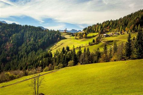 Slovenia landscape - Niteo Tours