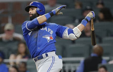 Jose Bautista bat flip inspires vicious clap back from Braves pitcher