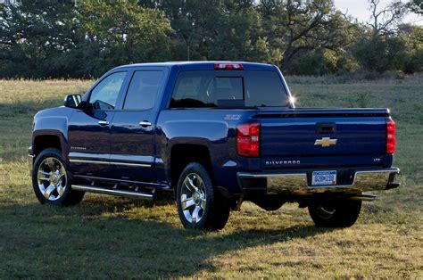 2014 Chevrolet Silverado and GMC Sierra 6.2L V-8 Rated For 420 HP