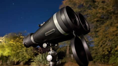 Best binoculars for stargazing 2024: Spot stars and galaxies | Live Science