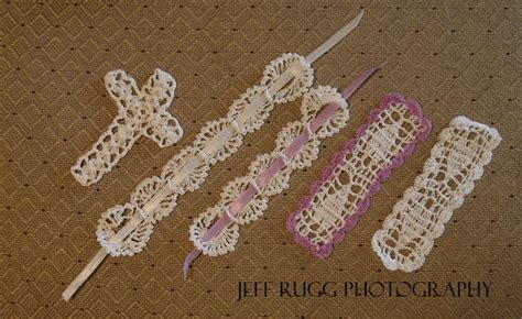 The Do-It-Yourself Mom: Handcrafted Wedding Favors: Delicate Crocheted Bookmarks