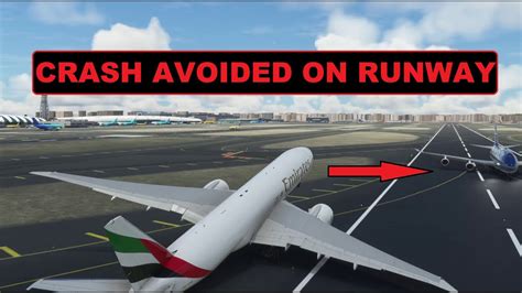 Crash avoided on runway by Experienced Pilot | Emirates B747 #plane #aviation - YouTube