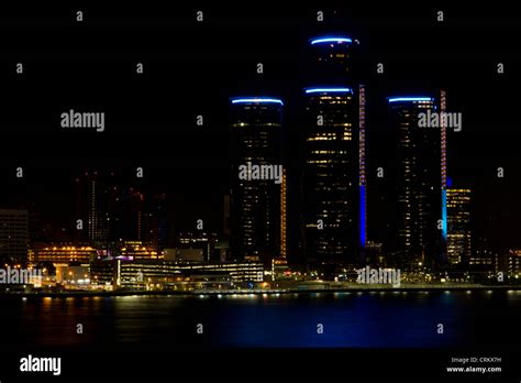 Detroit skyline at night Stock Photo - Alamy