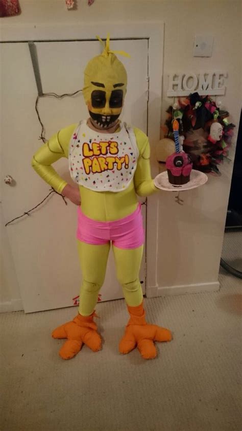 FNAF diy Toy chica Halloween costume | Projects to try | Pinterest | FNAF, Toys and Costumes