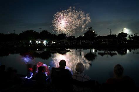 Texas retail fireworks selling season begins Monday ahead of ...