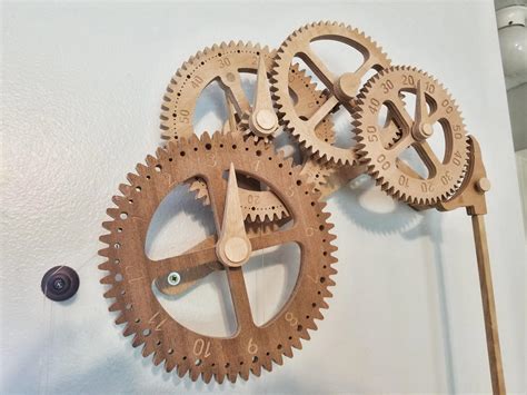 Making a wooden gear clock - Part 2 - Loxaco, Inc - with build pictures