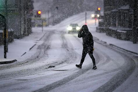 Snow in Yorkshire: Yellow weather warning issued for snow across the ...