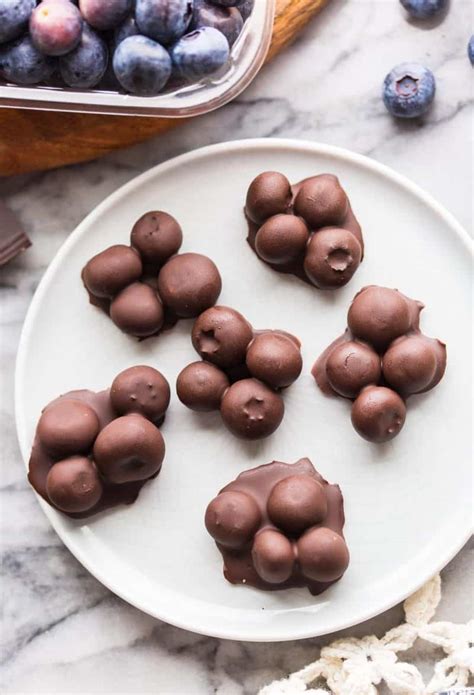 Chocolate Covered Blueberries (Fresh or Dried) - A Saucy Kitchen