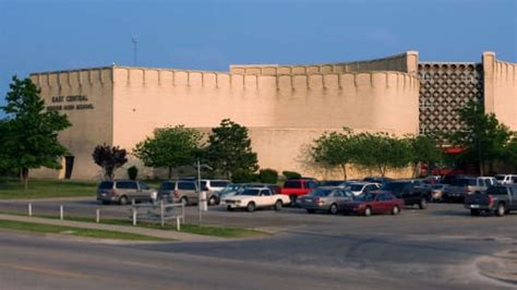 East Central High School East 11th Street Tulsa Ok - School Walls