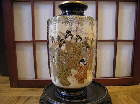 Antique Japanese Meiji Period Cobalt Blue Satsuma Vase Signed Hotoda 保土田 薩摩焼