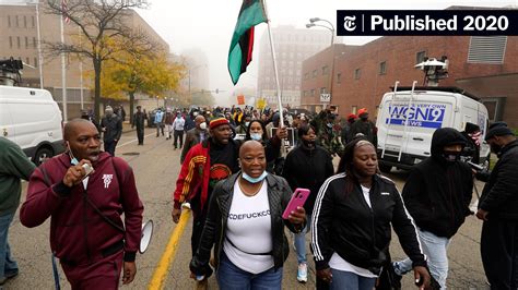 Waukegan Police Killing of Black Man Sets Off Protests in Illinois ...