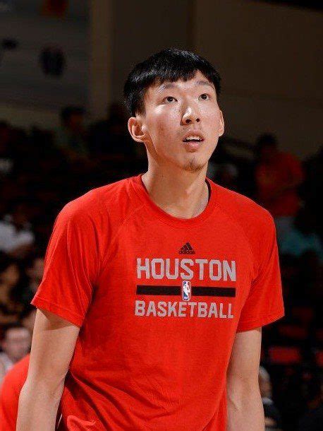 Zhou Qi | NBA Shoes Database