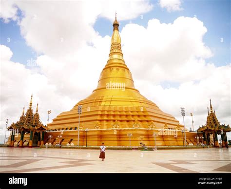 Naypyidaw hi-res stock photography and images - Alamy