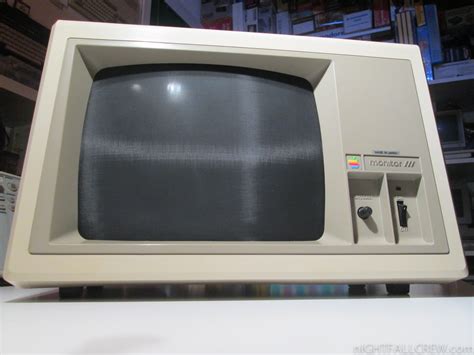 Apple Monitor /// | nIGHTFALL Blog / RetroComputerMania.com