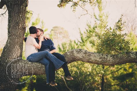 Engagement Session Kissing In A Tree