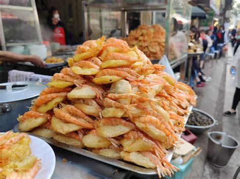 Bánh Tôm | Traditional Appetizer From Hanoi, Vietnam