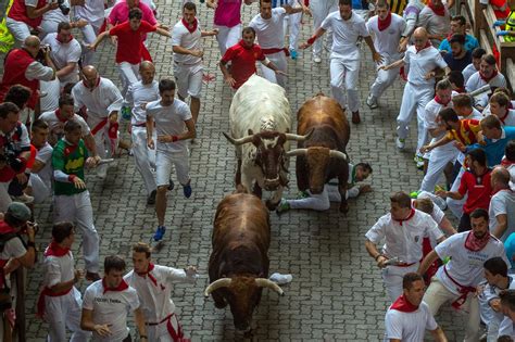 San Fermin Festival's Running of the Bulls in Pamplona Photos | Image #111 - ABC News