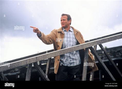 ROBIN WILLIAMS, INSOMNIA, 2002 Stock Photo - Alamy