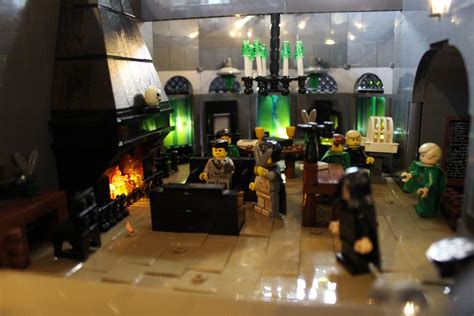 Slytherin Common Room | Lego hogwarts, Lego harry potter, Hogwarts castle