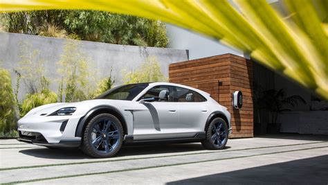 Porsche Mission E Cross Turismo – production confirmed for all-electric jacked-up Taycan wagon ...