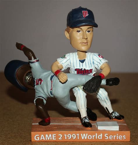 The Bobble Hunter: Minnesota Twins SGA Bobblehead Set (Part 12 - Year 2011)