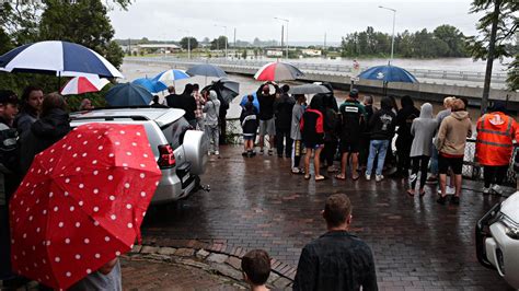 NSW floods: Hawkesbury River swallows Windsor bridge whole | Herald Sun