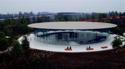 New drone clip shows off completed Steve Jobs Theater ahead of landmark iPhone 8 event