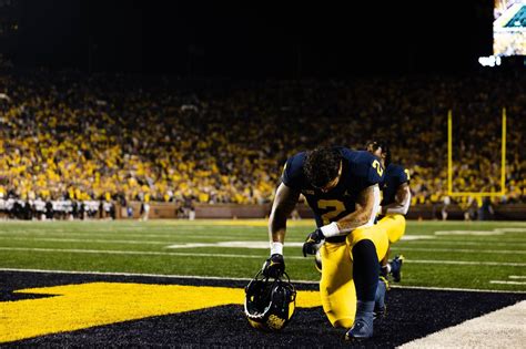 Michigan injury report: My read on Blake Corum’s status for Ohio State - mlive.com