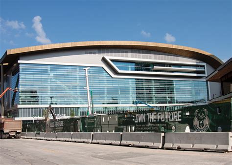 Milwaukee Bucks Arena - Stafford Smith