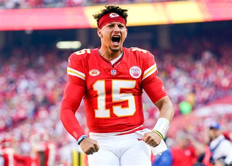 Patrick Mahomes - Desktop Wallpapers, Phone Wallpaper, PFP, Gifs, and More!