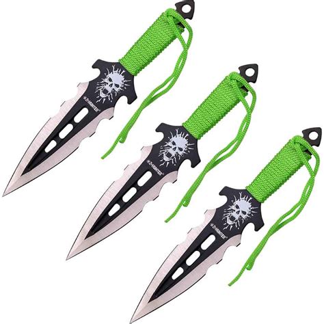 3 Piece Zombie Hunter Throwing Knife Set