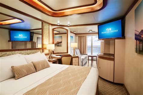 10 Best Cruise Ship Family Cabins | Family Vacation Critic