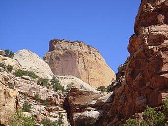 Navajo Sandstone - Wikipedia