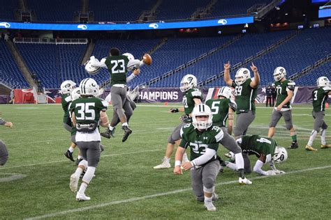 Suite Sports: PHOTO GALLERY: Dennis-Yarmouth vs West Springfield at ...