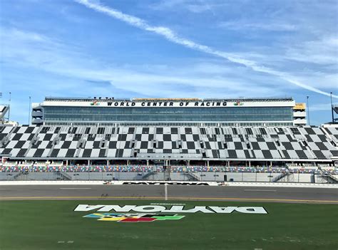 NASCAR Race Mom: Daytona International Speedway Weekend #NASCAR Schedule