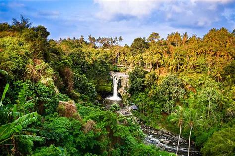 6 Things You Should Know About Bali Tegenungan Waterfall | www.wohoota.com