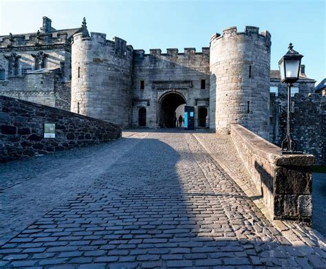 Best Castle Tours in Scotland 2024: Guided & Self Drives