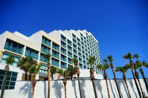 Daytona Beach Oceanview Hotel Stock Image - Image of hotel, dusk: 101522049