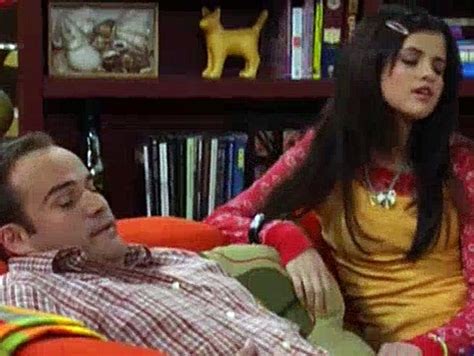 Wizards Of Waverly Place S01E05 - Disenchanted Evening - video Dailymotion