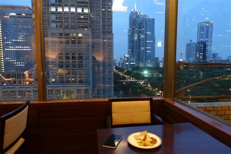 Review: Hyatt Regency Tokyo - Deluxe Room & Atrium Suite Using Points ...