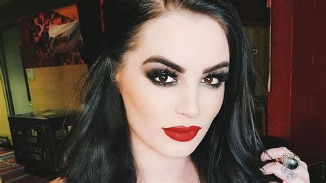 Saraya Emotionally Reacts To Her Shock AEW Debut - WrestleTalk