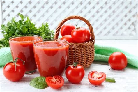 Tomato Juice, A Wonder Drink: Benefits, Risks, Recipes, and More - Tastylicious
