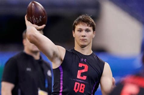 2018 NFL Combine: Wyoming QB Josh Allen gushes about Giants' Pat ...