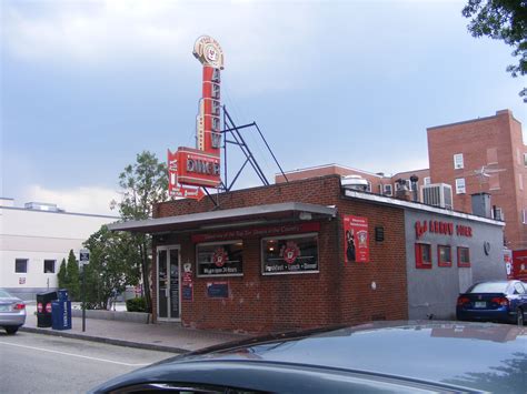 Red Arrow Diner, Manchester NH. | New england fall foliage, New england ...