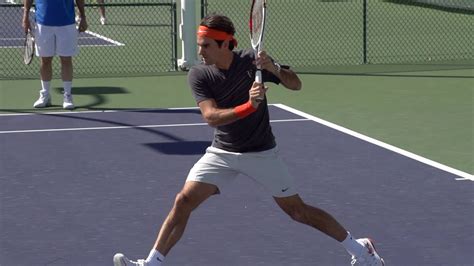 Federer Backhand Grip - Roger Federer Backhand Analysis - peRFect ...